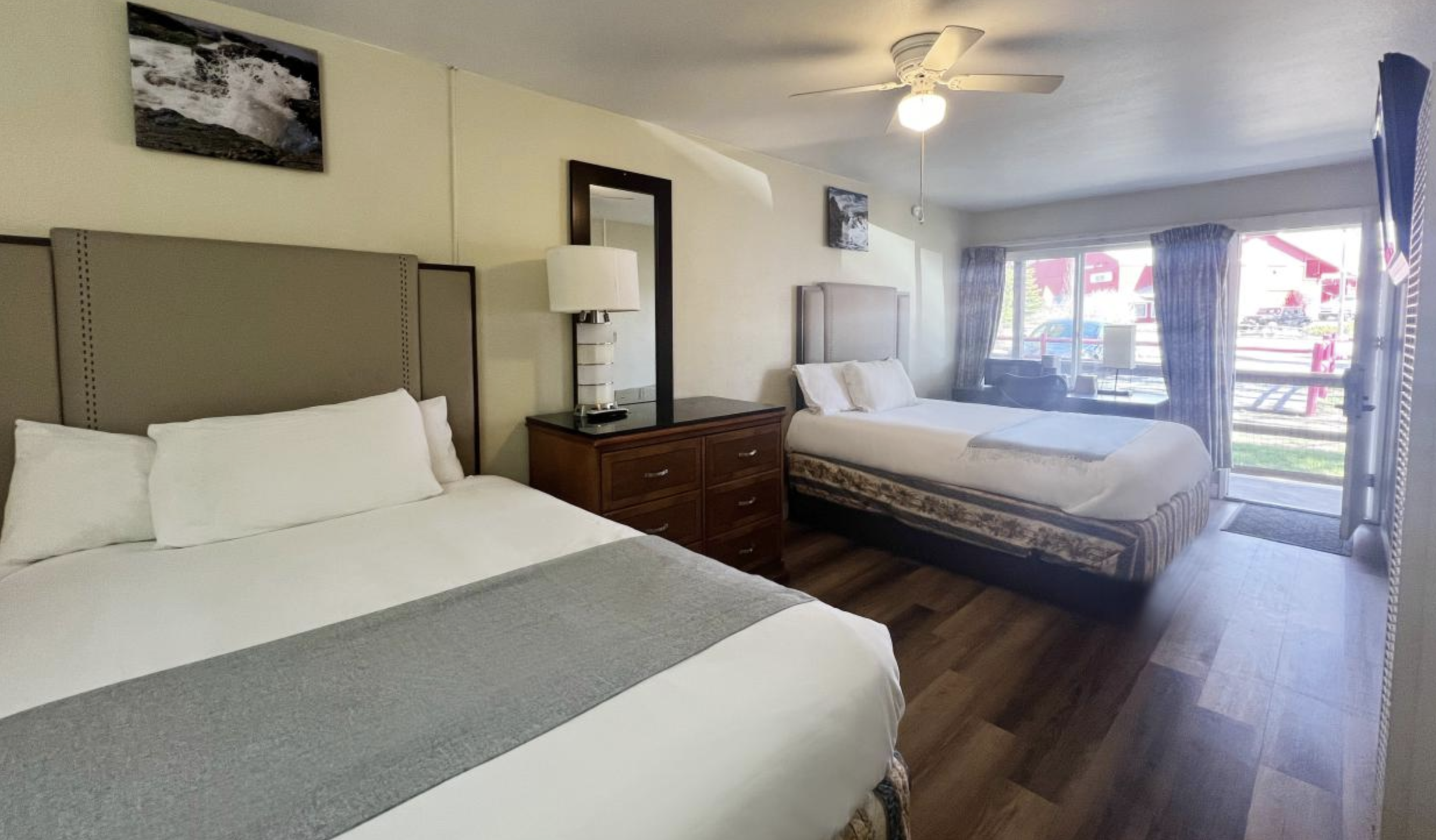 Big Bear - ROOMS (2 Queens)