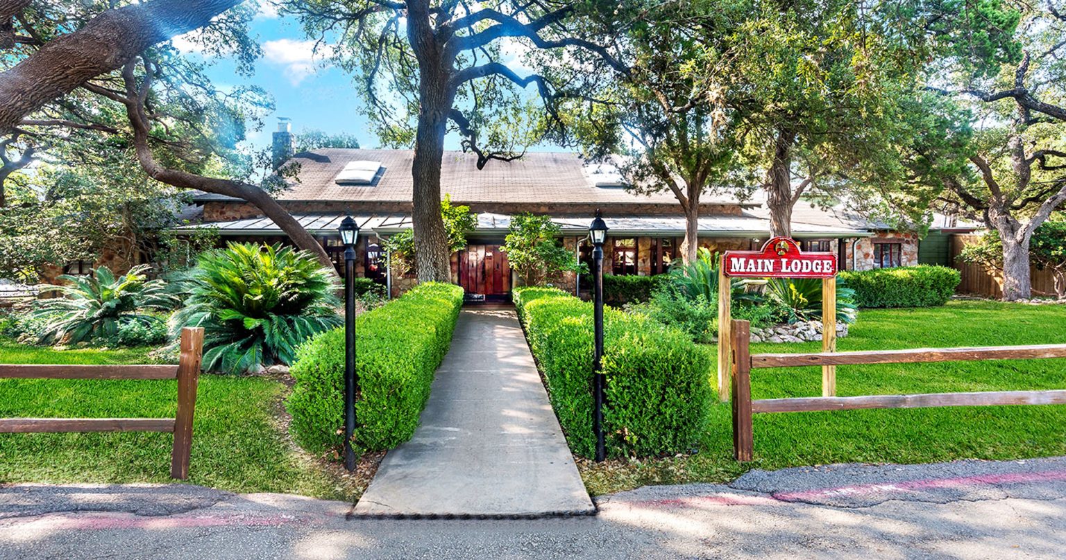 Tennis Ranch Main Lodge